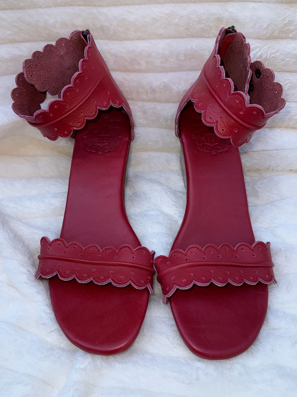Bali Elf Magdalena Wedges Size 8.5